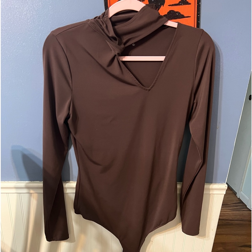 Abercrombie soft cutout brown body suit in size large